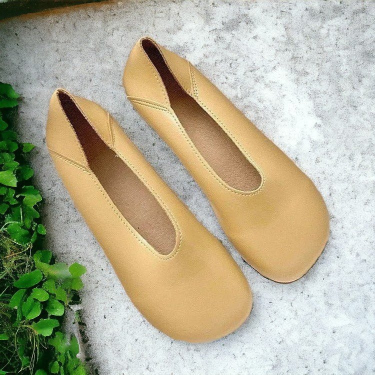 Smile Circle Leather Ballet Flats - Simple and Comfortable Round Toe Shoes for Women - Ravello Barefoot Shoes